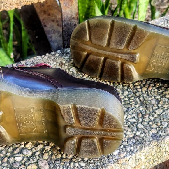 Dr Martens US 8 / EU 39 Burgundy Vegan Leather 1461 Oxfords - LIKE NEW - Picture 4 of 7